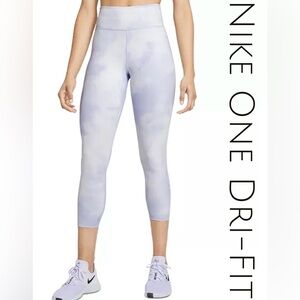 Nike One Dri-FIT Women's Leggings - Light Purple